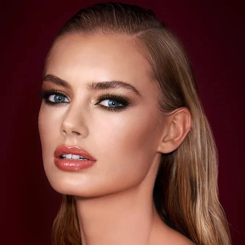 NEW Charlotte Tilbury CHEEK TO CHIC—FIRST LOVE Two-tone peach powder blusher
